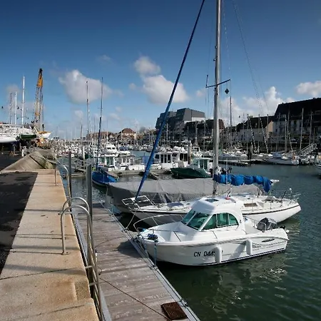 T2 Nid Serein, Jardin, Calme, Proche Centre-ville, Port, Plages * Courseulles-sur-Mer
